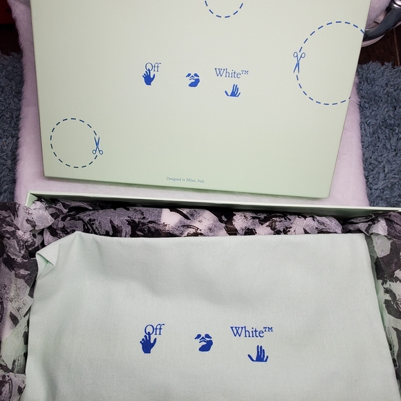 Off-White Womens Vulcanized Sneaker 'White Black Fuchsia - Picture 9 of 11